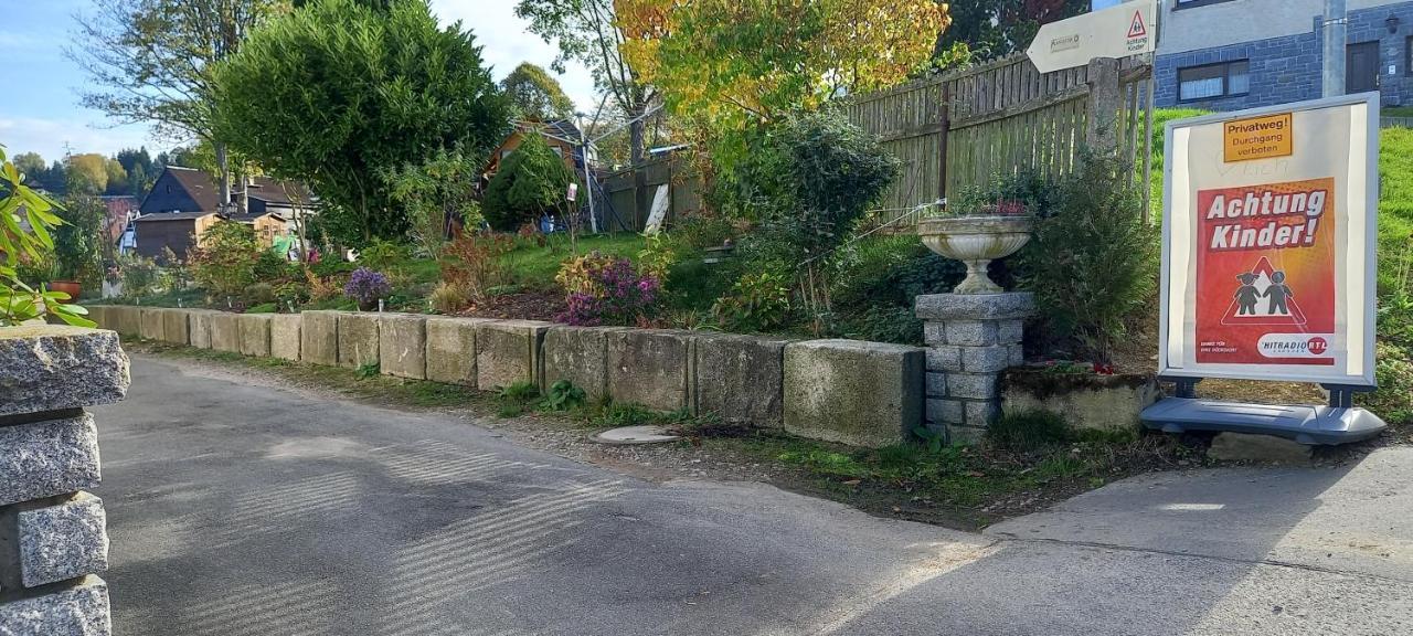 Familienfreundliche Ferienwohnung Erzgebirge Schneeberg  Εξωτερικό φωτογραφία