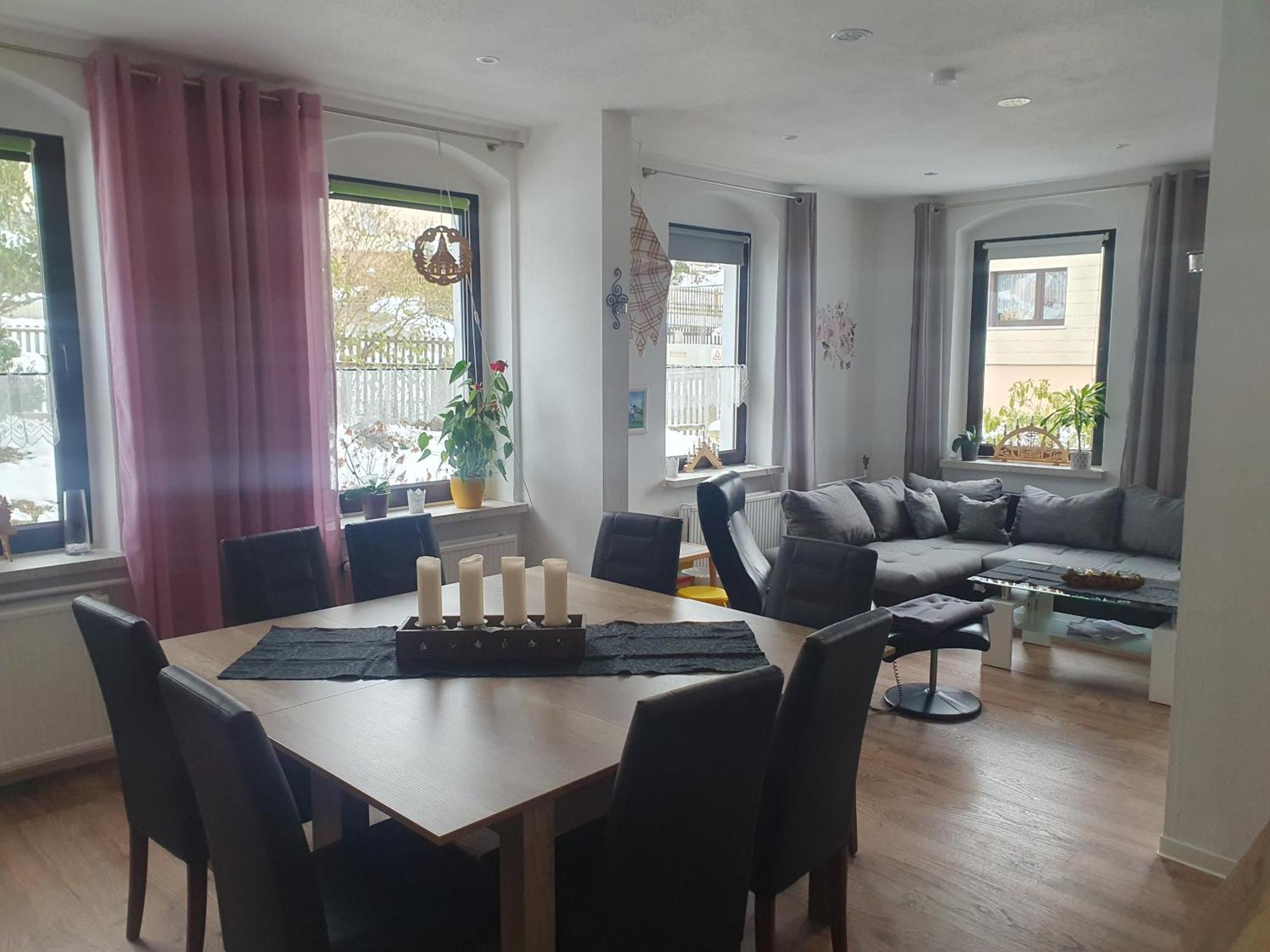 Familienfreundliche Ferienwohnung Erzgebirge Schneeberg  Εξωτερικό φωτογραφία